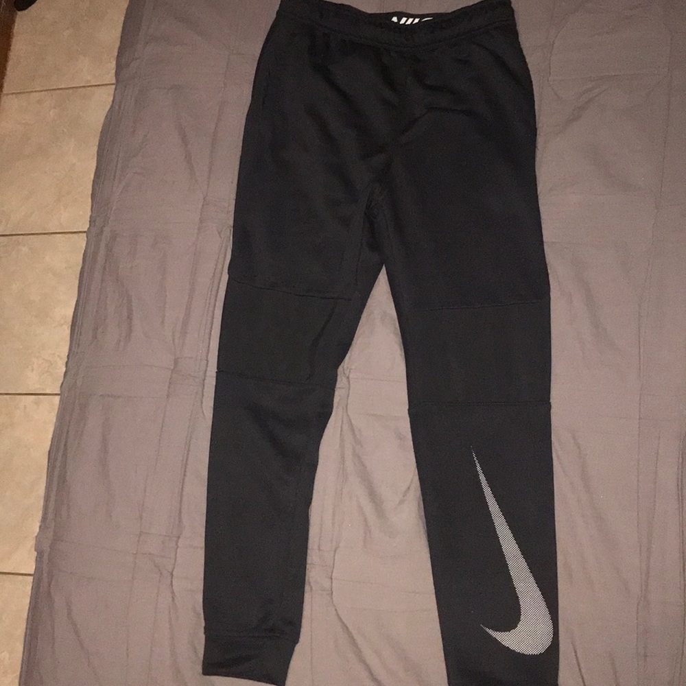 NIKE DRI-FIT